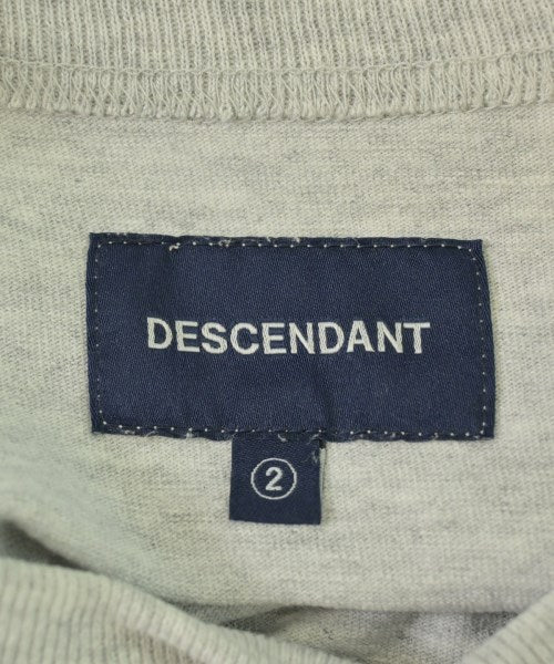 DESCENDANT เสื้อยืด/เสื้อท็อปส์