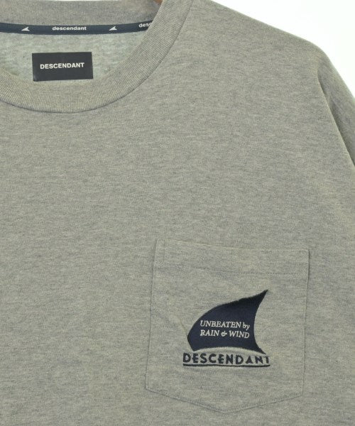 DESCENDANT เสื้อยืด/เสื้อท็อปส์