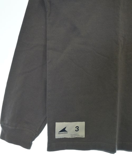 DESCENDANT เสื้อยืด/เสื้อท็อปส์