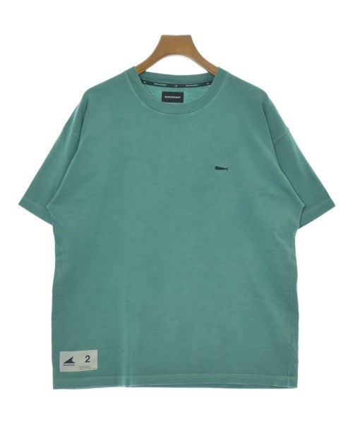 DESCENDANT เสื้อยืด/เสื้อท็อปส์