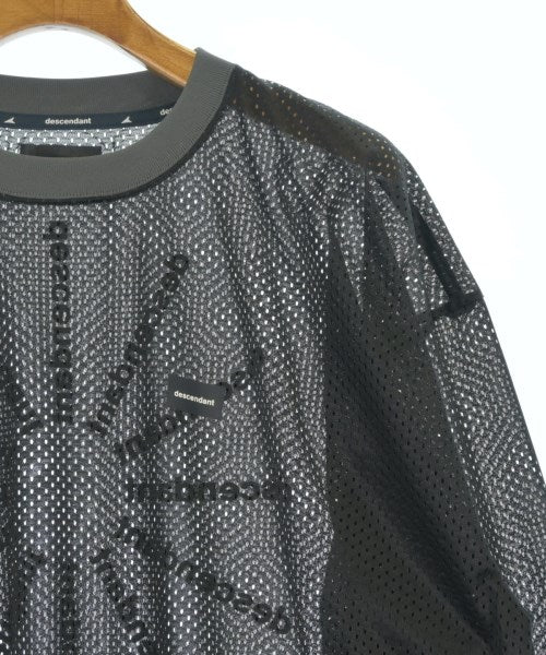 DESCENDANT เสื้อยืด/เสื้อท็อปส์