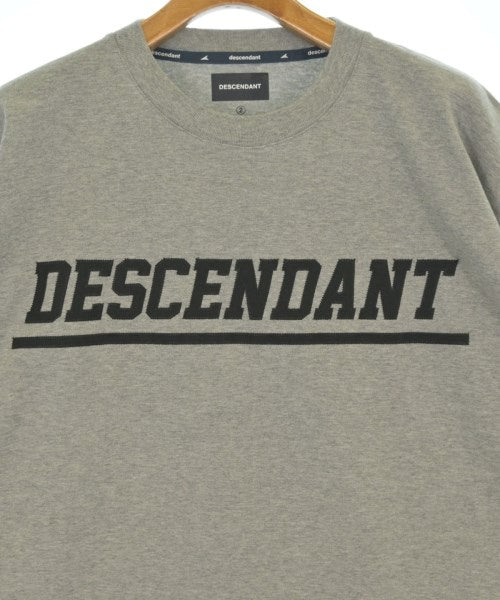 DESCENDANT เสื้อยืด/เสื้อท็อปส์