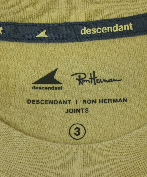 DESCENDANT เสื้อยืด/เสื้อท็อปส์