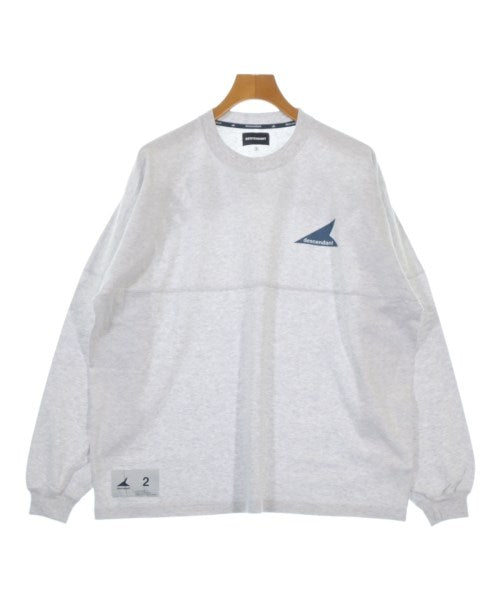 DESCENDANT เสื้อยืด/เสื้อท็อปส์