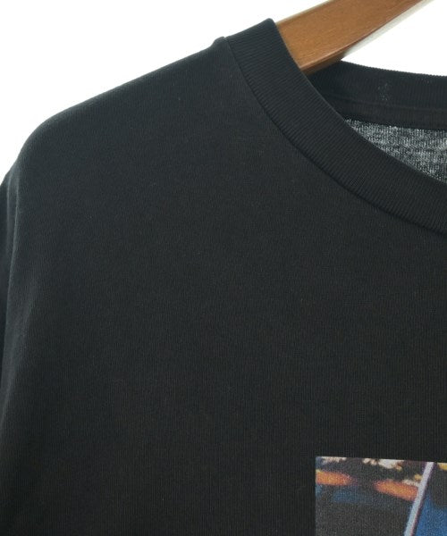 FLAGSTUFF เสื้อยืด/เสื้อท็อปส์