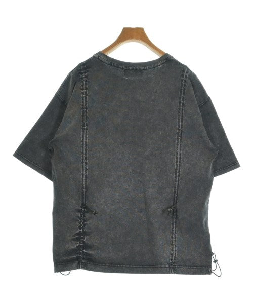 FLAGSTUFF เสื้อยืด/เสื้อท็อปส์