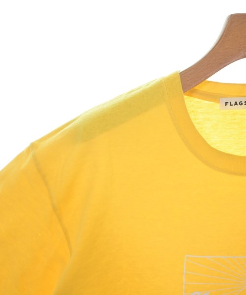 FLAGSTUFF เสื้อยืด/เสื้อท็อปส์