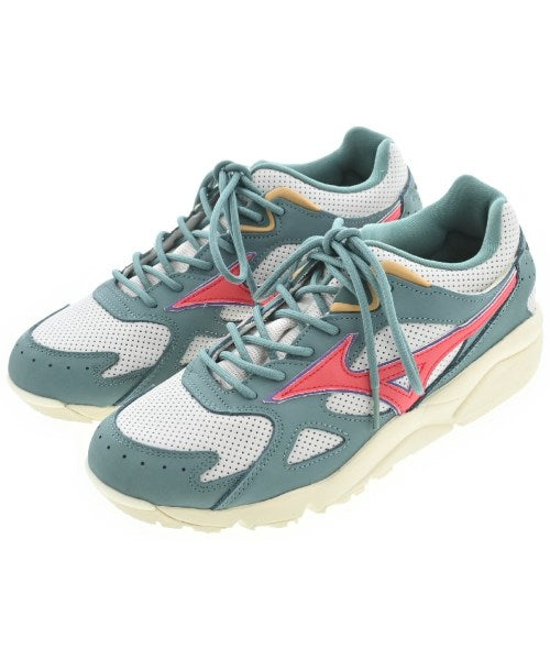 Patta รองเท้าผ้าใบ