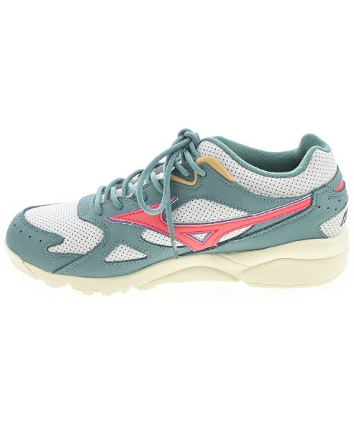 Patta รองเท้าผ้าใบ