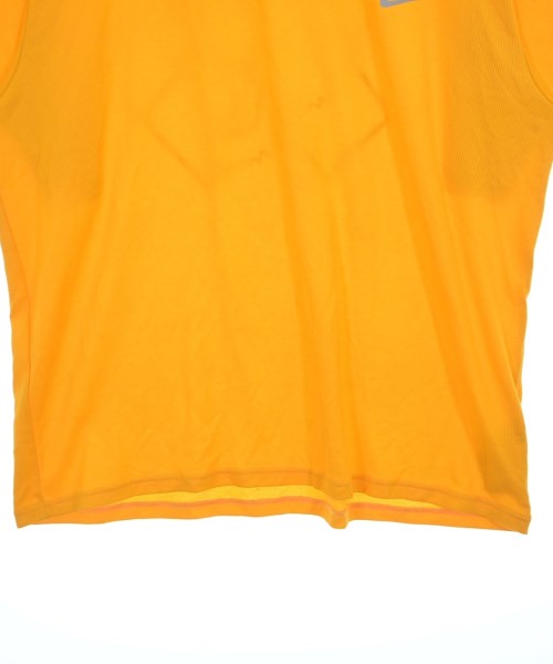 Patta เสื้อยืด/เสื้อท็อปส์
