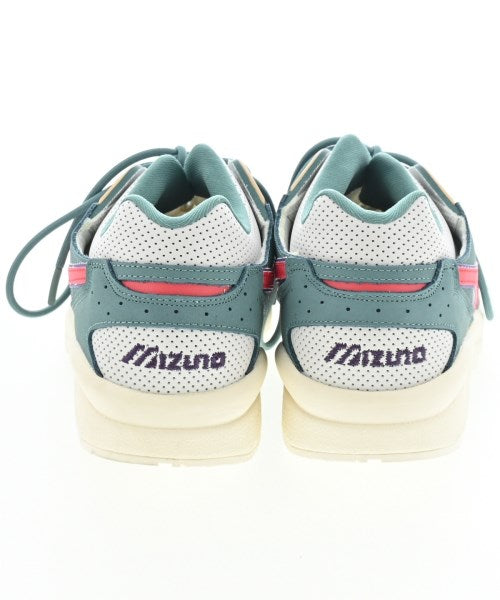 Patta รองเท้าผ้าใบ
