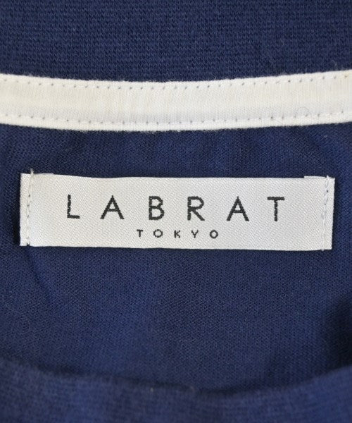 LABRAT เสื้อยืด/เสื้อท็อปส์