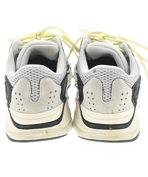 yeezy รองเท้าผ้าใบ