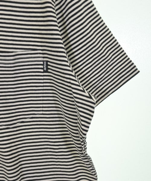 Only NY เสื้อยืด/เสื้อท็อปส์
