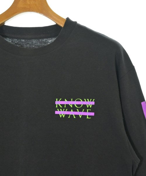 Know Wave เสื้อยืด/เสื้อท็อปส์