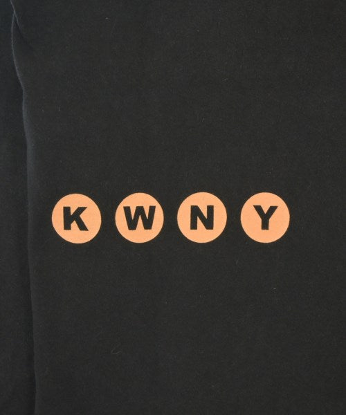 Know Wave เสื้อยืด/เสื้อท็อปส์