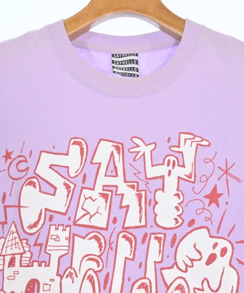 SAYHELLO เสื้อยืด/เสื้อท็อปส์