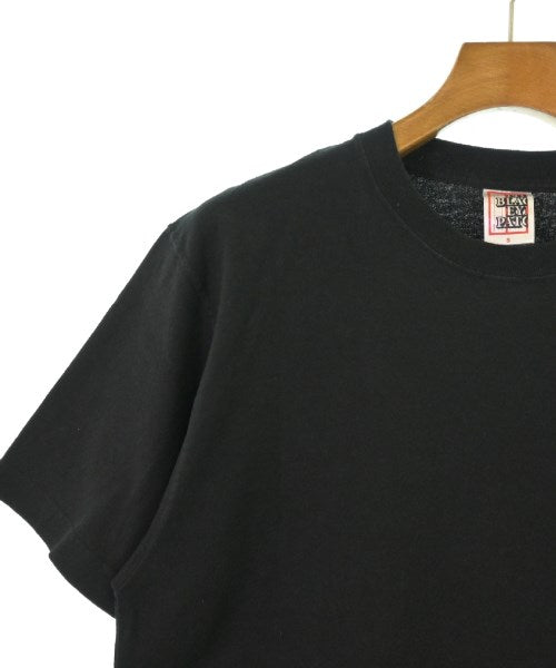 BLACK EYE PATCH เสื้อยืด/เสื้อท็อปส์