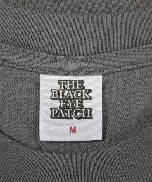 BLACK EYE PATCH เสื้อยืด/เสื้อท็อปส์