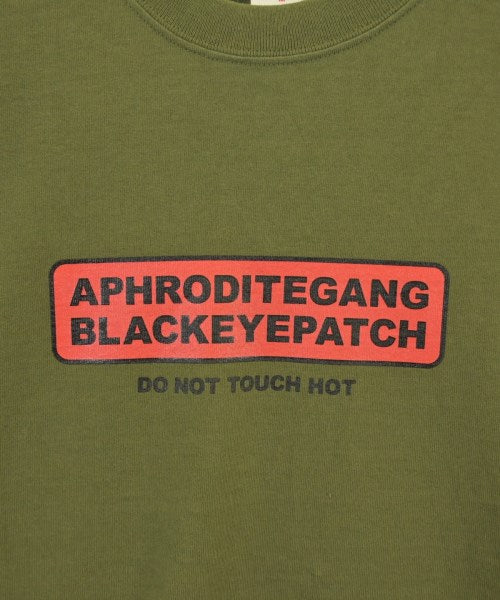BLACK EYE PATCH เสื้อยืด/เสื้อท็อปส์
