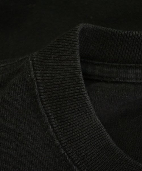 BLACK EYE PATCH เสื้อยืด/เสื้อท็อปส์