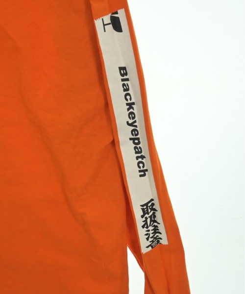 BLACK EYE PATCH เสื้อยืด/เสื้อท็อปส์