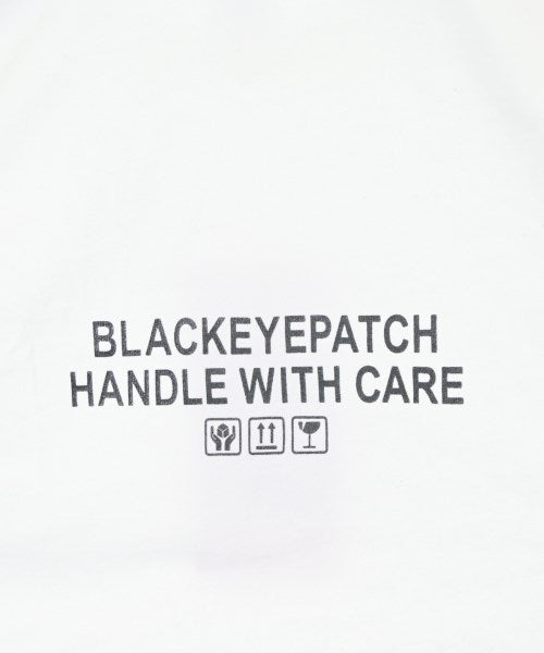 BLACK EYE PATCH เสื้อยืด/เสื้อท็อปส์