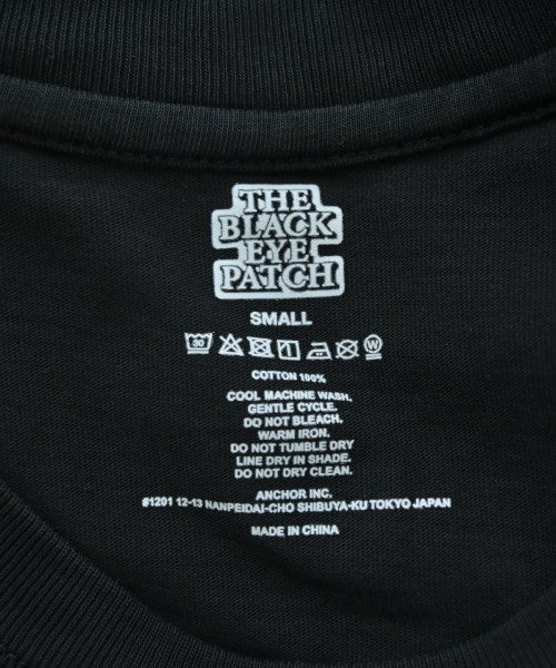 BLACK EYE PATCH เสื้อยืด/เสื้อท็อปส์