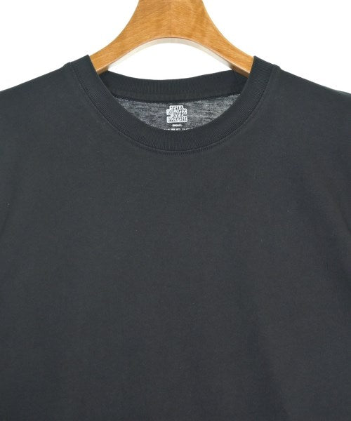BLACK EYE PATCH เสื้อยืด/เสื้อท็อปส์