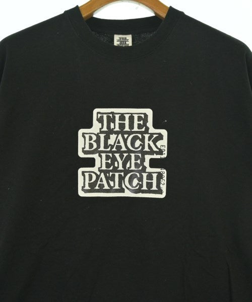 BLACK EYE PATCH เสื้อยืด/เสื้อท็อปส์