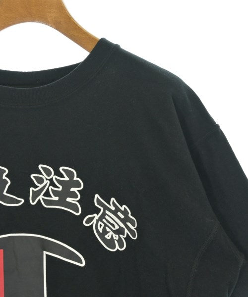 BLACK EYE PATCH เสื้อยืด/เสื้อท็อปส์