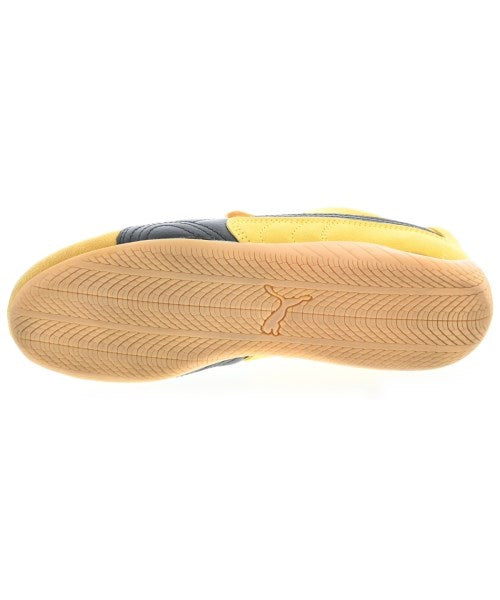 PUMA by Rihanna รองเท้าผ้าใบ