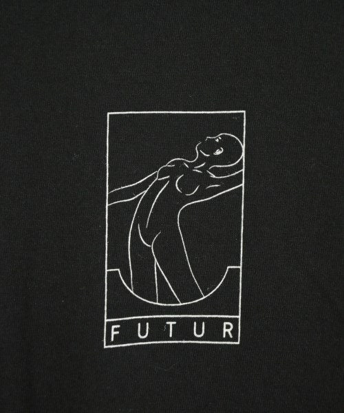 FUTUR เสื้อยืด/เสื้อท็อปส์