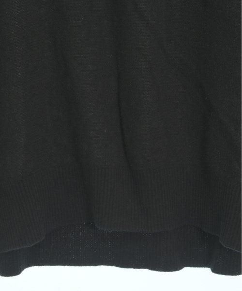 FUTUR เสื้อกันหนาว