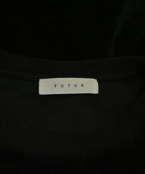 FUTUR เสื้อยืด/เสื้อท็อปส์