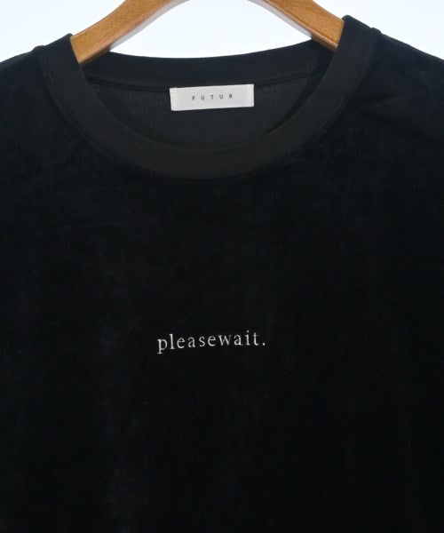 FUTUR เสื้อยืด/เสื้อท็อปส์
