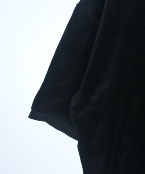 FUTUR เสื้อยืด/เสื้อท็อปส์