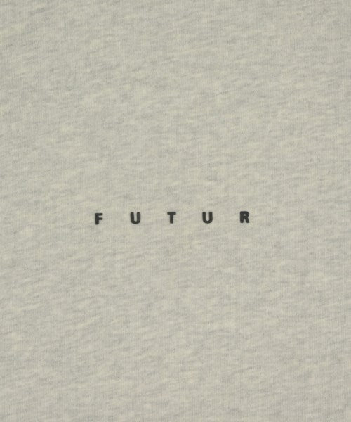 FUTUR เสื้อยืด/เสื้อท็อปส์