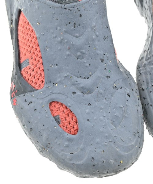 A-COLD-WALL รองเท้าผ้าใบ