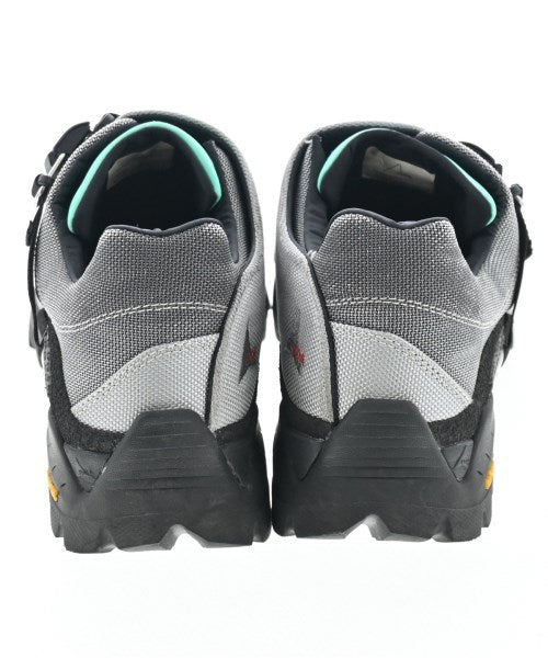 A-COLD-WALL รองเท้าผ้าใบ