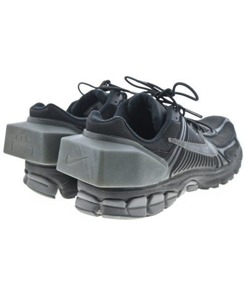 A-COLD-WALL รองเท้าผ้าใบ