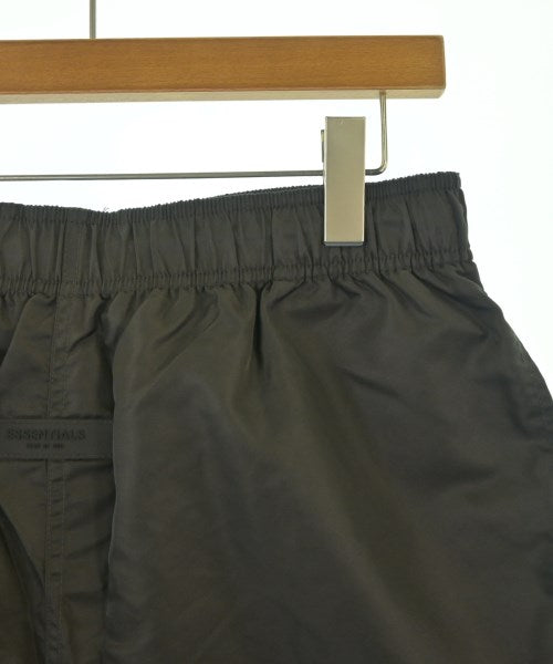 Fear of God ESSENTIALS กางเกงขาสั้น