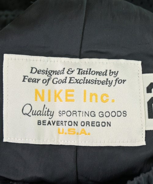Fear of God ESSENTIALS กางเกงขาสั้น