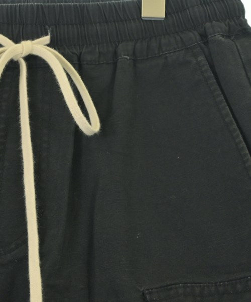 Fear of God ESSENTIALS กางเกงขาสั้น