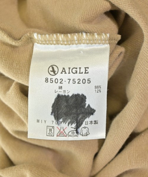 AIGLE เสื้อยืด/เสื้อท็อปส์