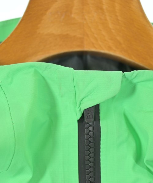 THE NORTH FACE แจ็คเก็ตเบลาส์ อื่น