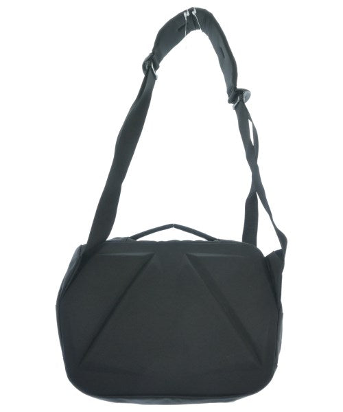 THE NORTH FACE กระเป๋าสะพาย