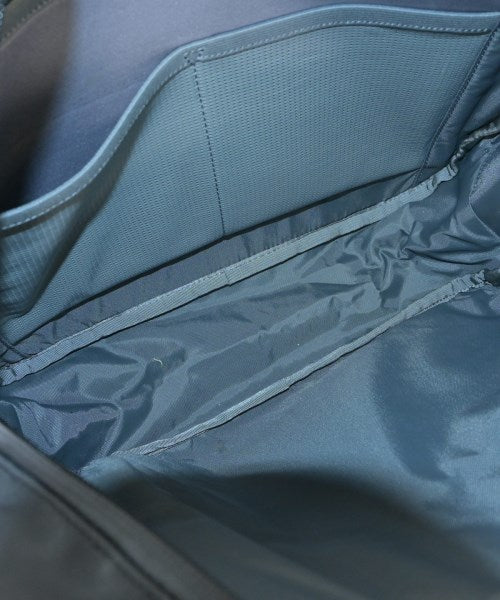 THE NORTH FACE กระเป๋าสะพาย