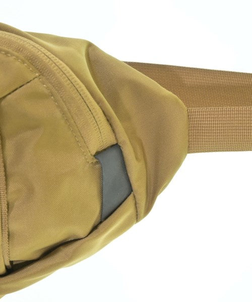 THE NORTH FACE กระเป๋าสะพาย