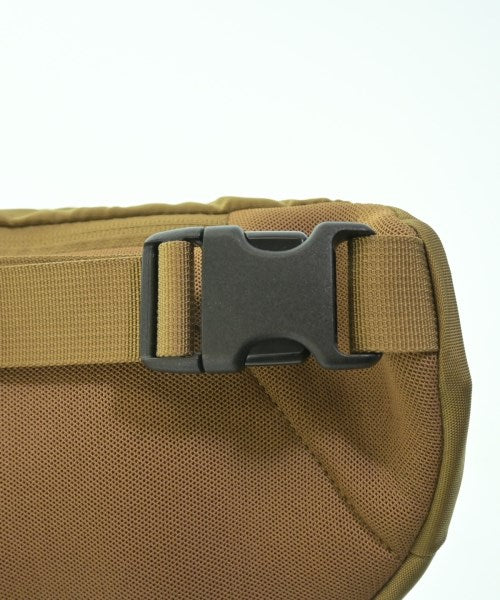 THE NORTH FACE กระเป๋าสะพาย